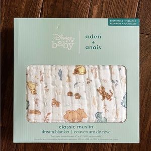 NEW IN BOX Aden + Anais Winnie the Pooh dream blanket